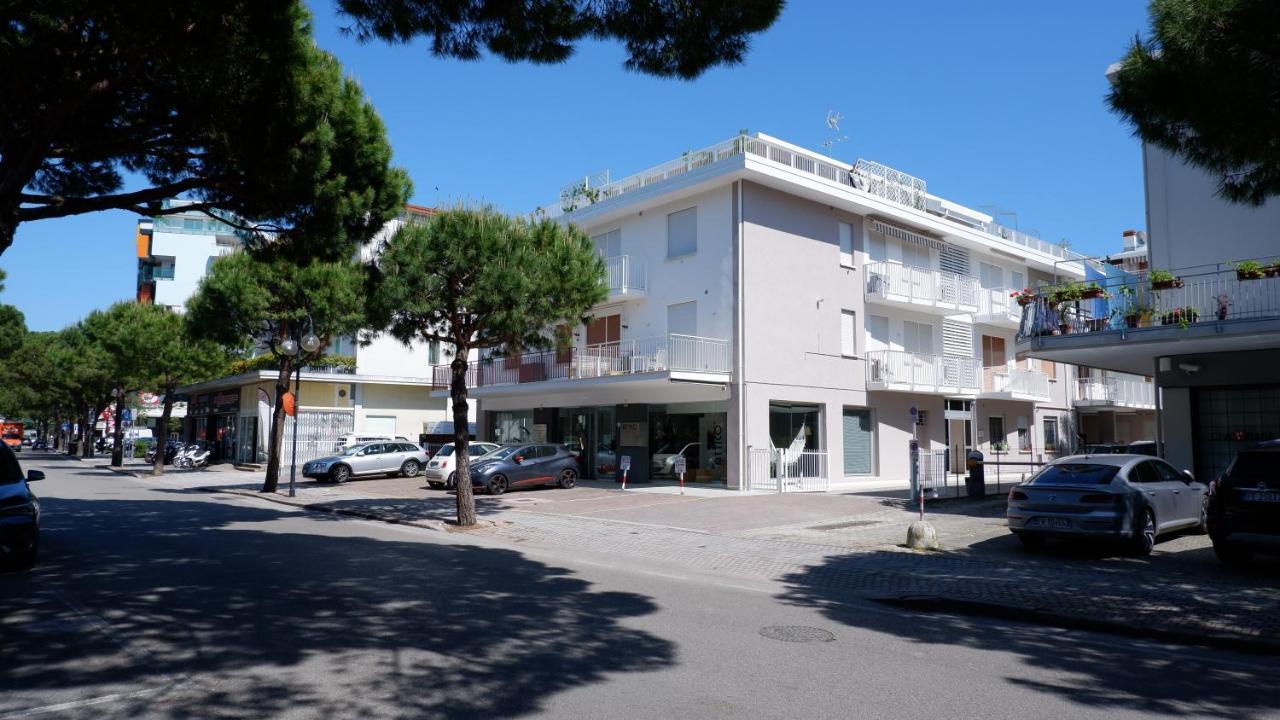 Appartamento Alghe Rosse Lido di Jesolo Bagian luar foto